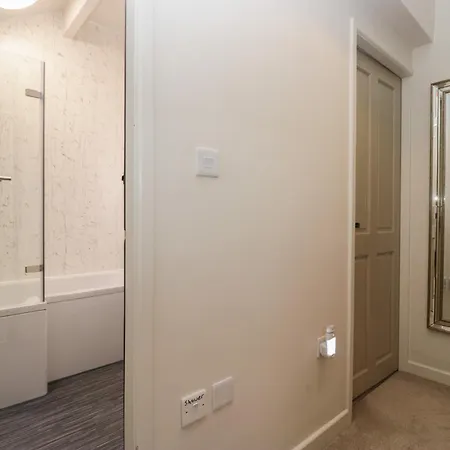 Cringol * 安布尔塞德